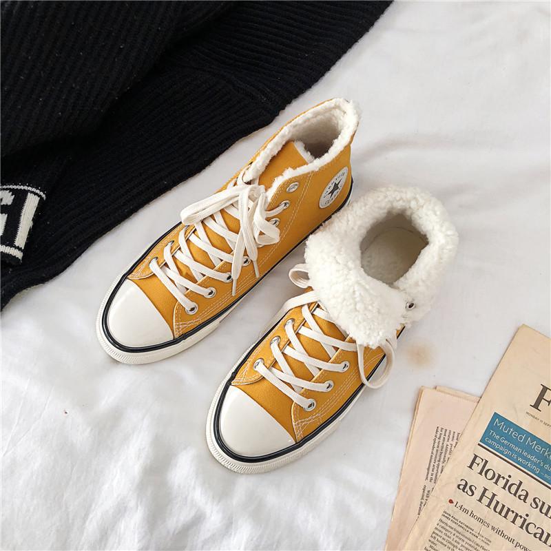 Canvas Shoes Men's High-top Winter Velvet Warm Cotton Shoes Are Trendy and Versatile Student Shoes Men's Cloth Shoes Are Trendy.