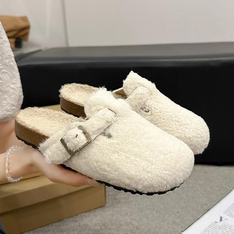 Winter fluffy slippers women's 2024 new one-pedal lazy drag niche design sense fashionable and comfortable velvet cotton drag