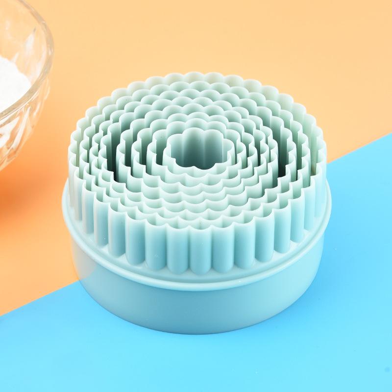 Round Lace Dual Purpose Food Grade Dumpling Skin Biscuit Mould 8 Pcs Set