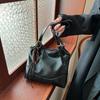 Niche Retro Bag Women's New Popular Trendy Versatile Shoulder Underarm Bag Portable Bucket Bag