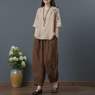 Plus Size Summer Embroidered Linen Top and Nine-Point Pants Set for Middle-Aged Women