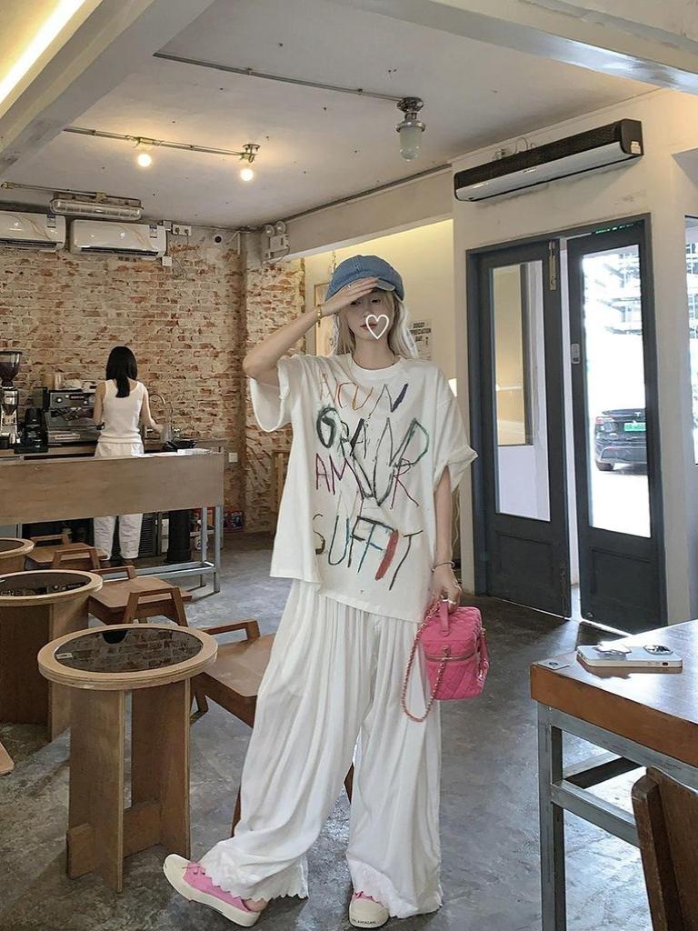 Plus Size Women's Summer Retro Letter Graffiti Short Sleeve Oversized T-Shirt