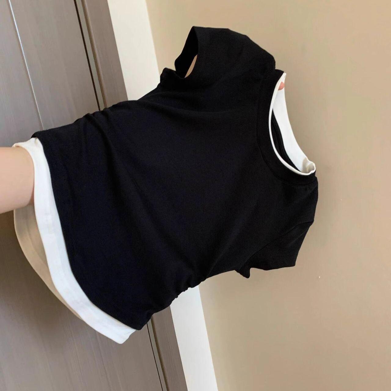 

Острая девчонка, цветной блок, двухпредметный образ, футболка с узкими плечами: Женский летний топ с коротким рукавом, в корейском стиле, с драпировкой, шикарный S чёрный