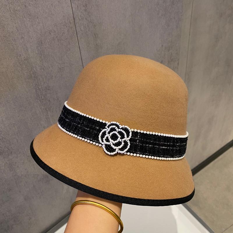 

Элегантный маленький аромат, бело-черная шляпа-федора с камелией, жемчужная лента, фетровая шляпа из 100% шерсти, женская свадебная церковная шляпа, фетровая шляпа с пирогом 56-58cm хаки