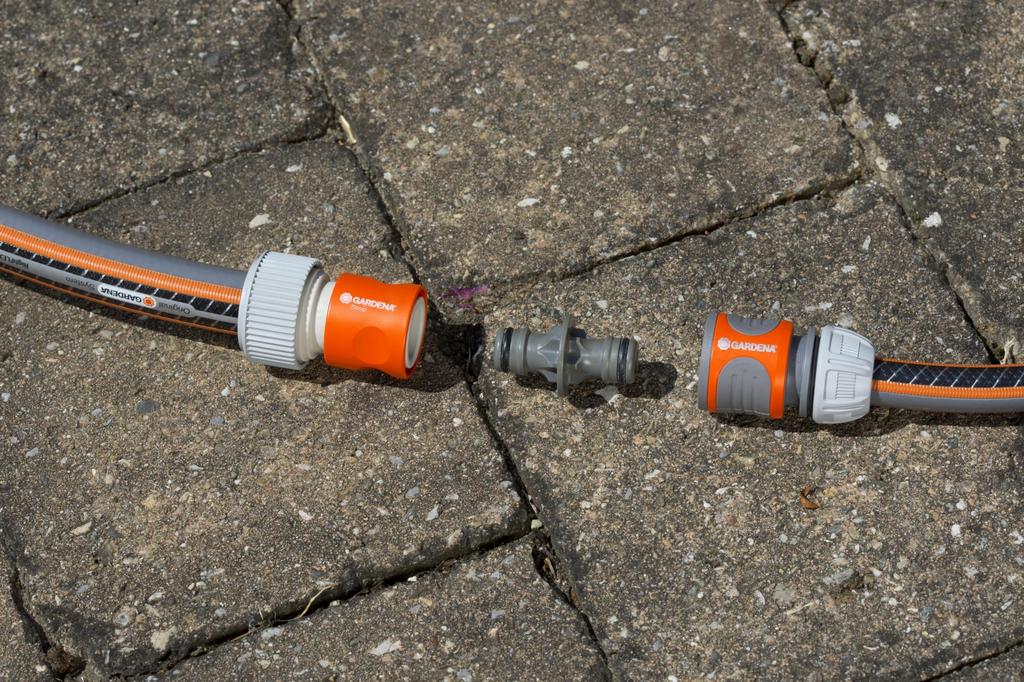 GARDENA Profi System Water Stop Connector for 19mm Hose Product Up To 5 Years (Product Code 02814-20) Warranty