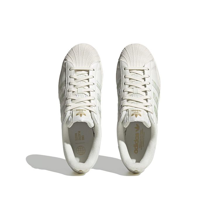 Adidas Originals Superstar Vegan Comfortable Versatile Low-Top Sneakers Women Sneakers Off-White HQ6668