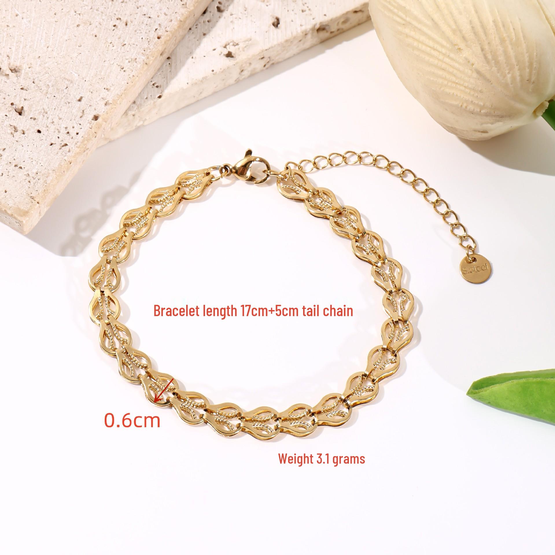 Versatile Stainless Steel Peacock Tail Rhombus Hollow Bracelet, New Style Temperament Titanium Steel Hand Jewelry