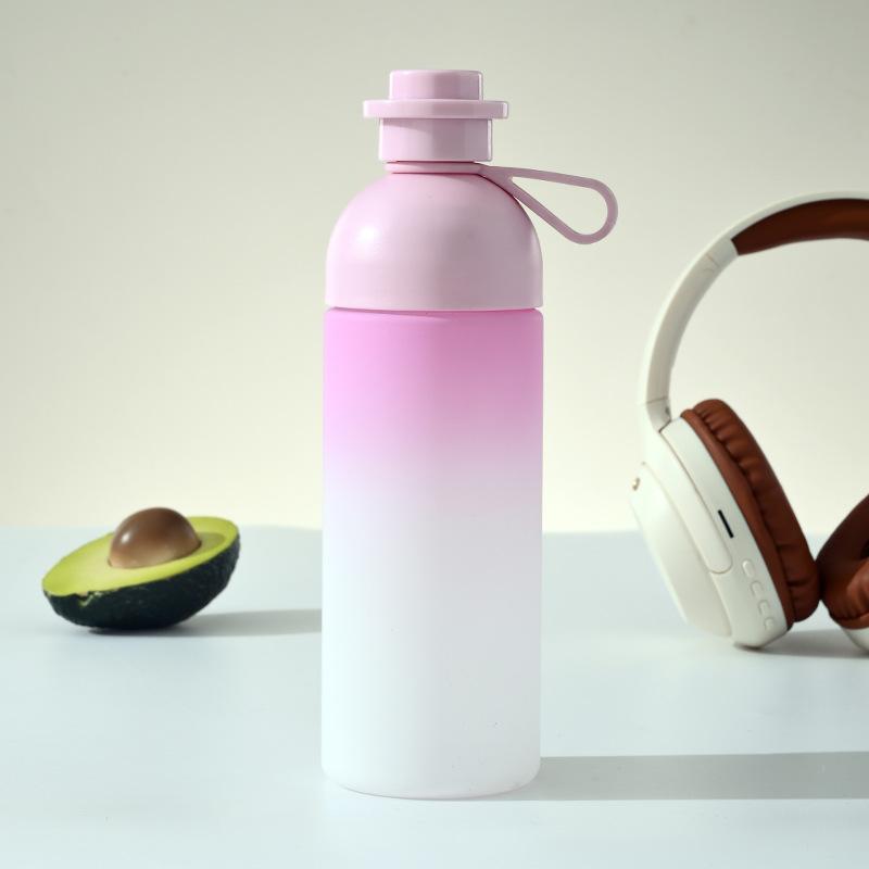 600ml Frosted Gradient Water Cup High-capacity Outdoor Portable Sports Kettle Sealed Leak Proof Cold Ice Drinking Bottles