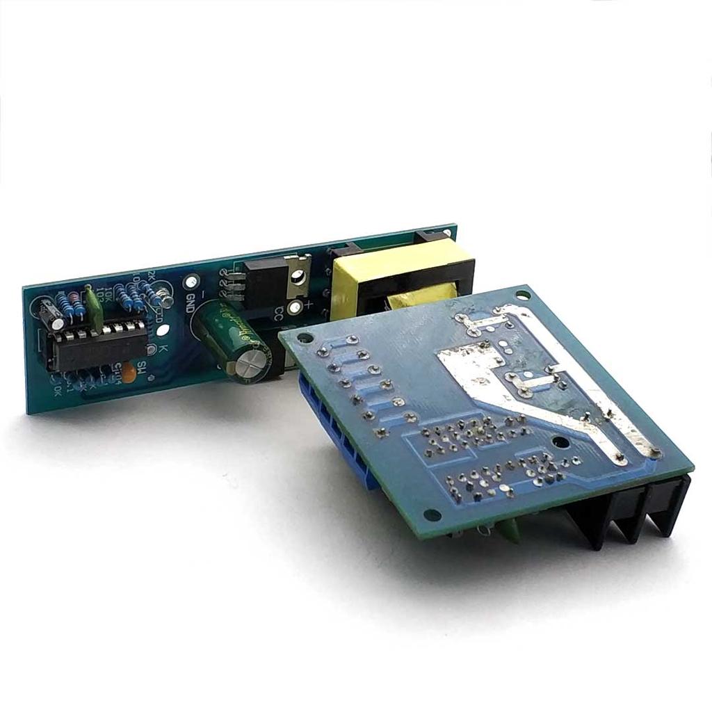 DC-AC Boost Inverter 12V auf 220V Step-Up-Netzteilmodul Inverswandler Boostermodul Spannungsleistungsregler 150W