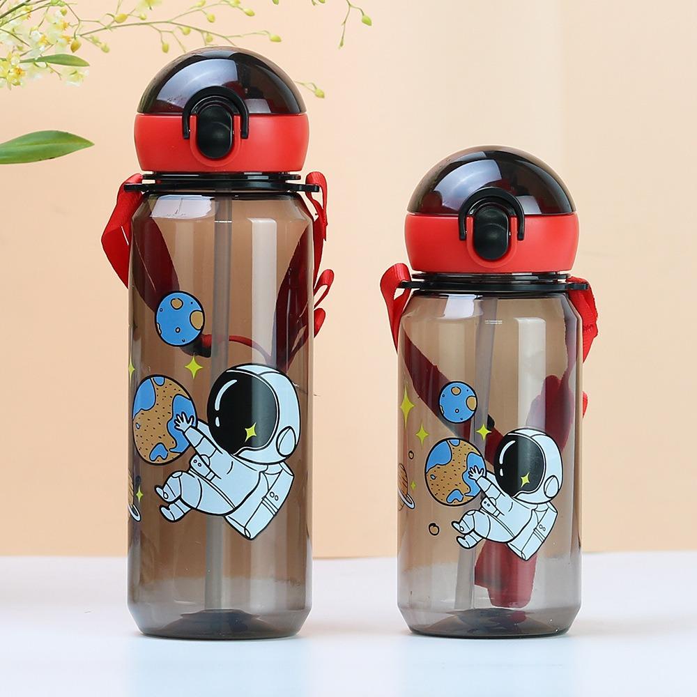 Water bottle elastic cover plastic water cup cute cartoon food grade children's straw cup kindergarten strap kettle portable water bottle