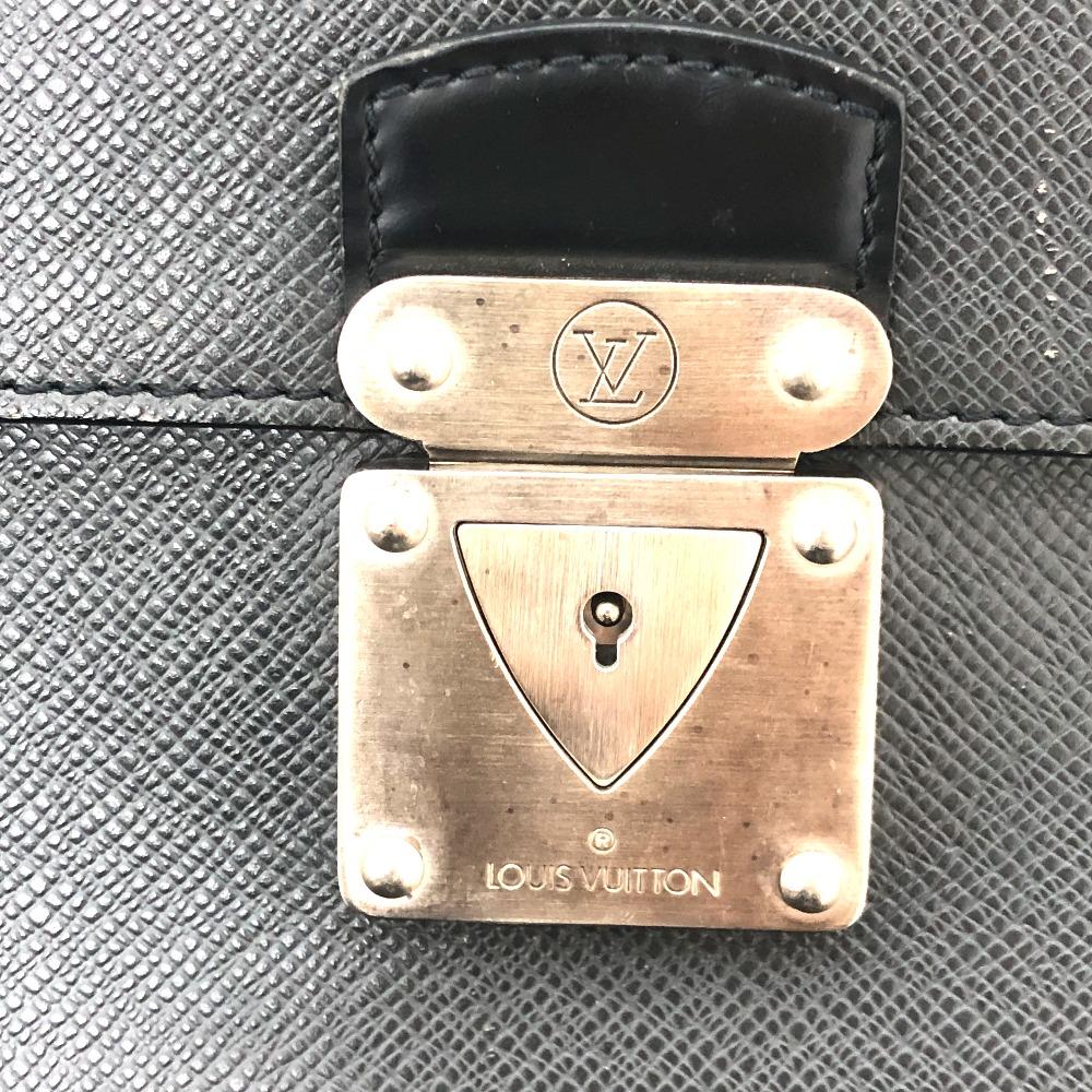 Louis Vuitton M32752 Taiga Neo Robusto 2 Document bag briefcase Business bag