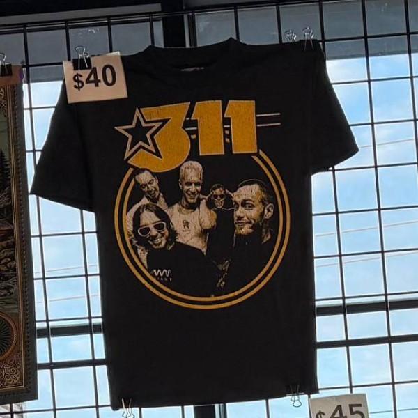 311 Rock Band California Spring Tour 2026 Graphic Photo Tshirt Unisex T-Shirt XL