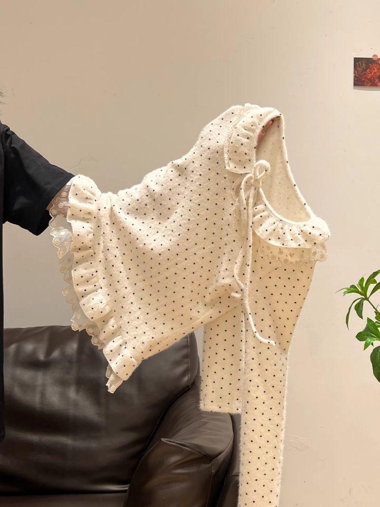Stylish Slimming Velvet Polka Dot Long Sleeve Round Neck Top