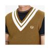 Fred Perry Kamizelka z wycięciem w serek i pasiastym wykończeniem P96 Afpm2416524 P96