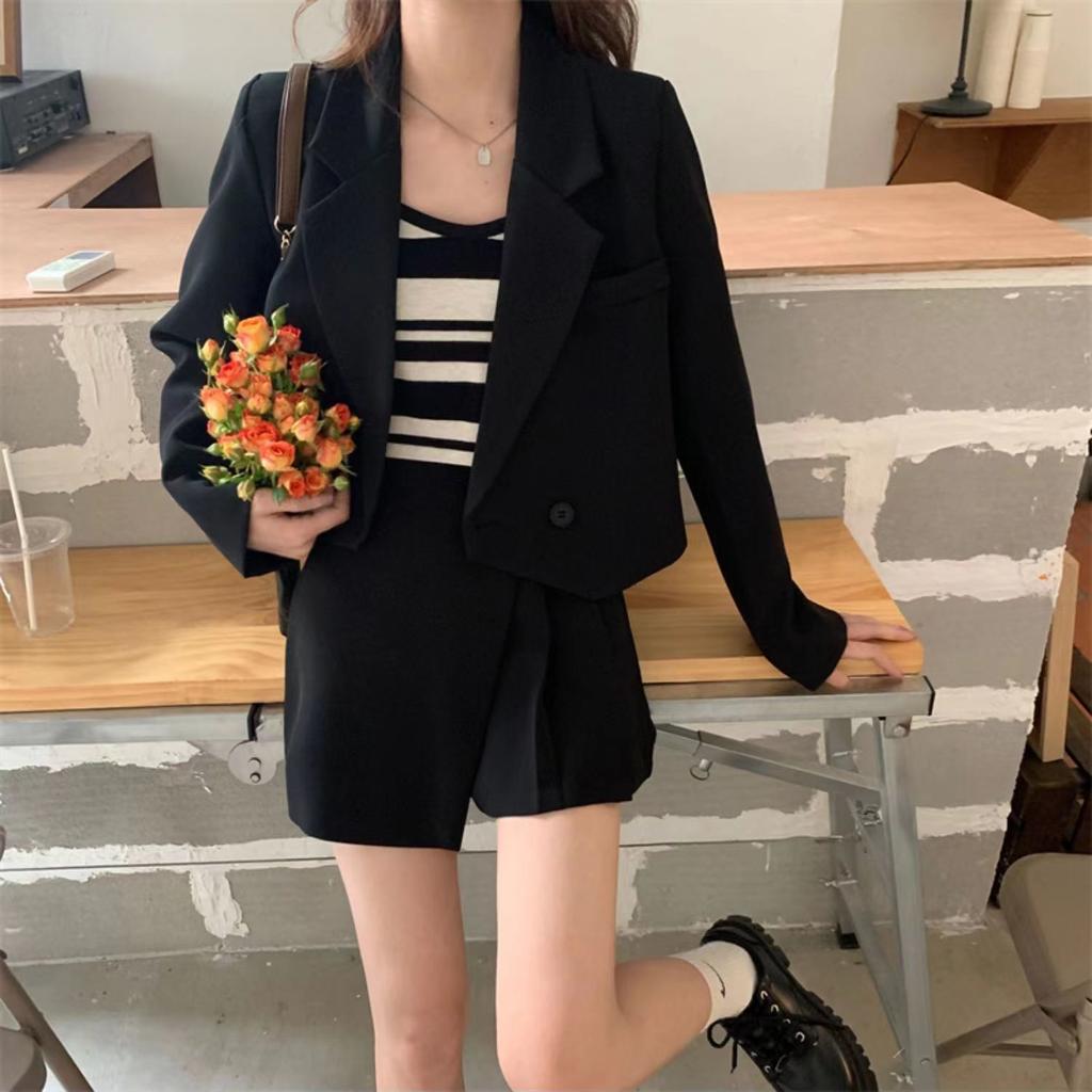 Short Blazer Jacket for Women  Unique Design Spring and Autumn
