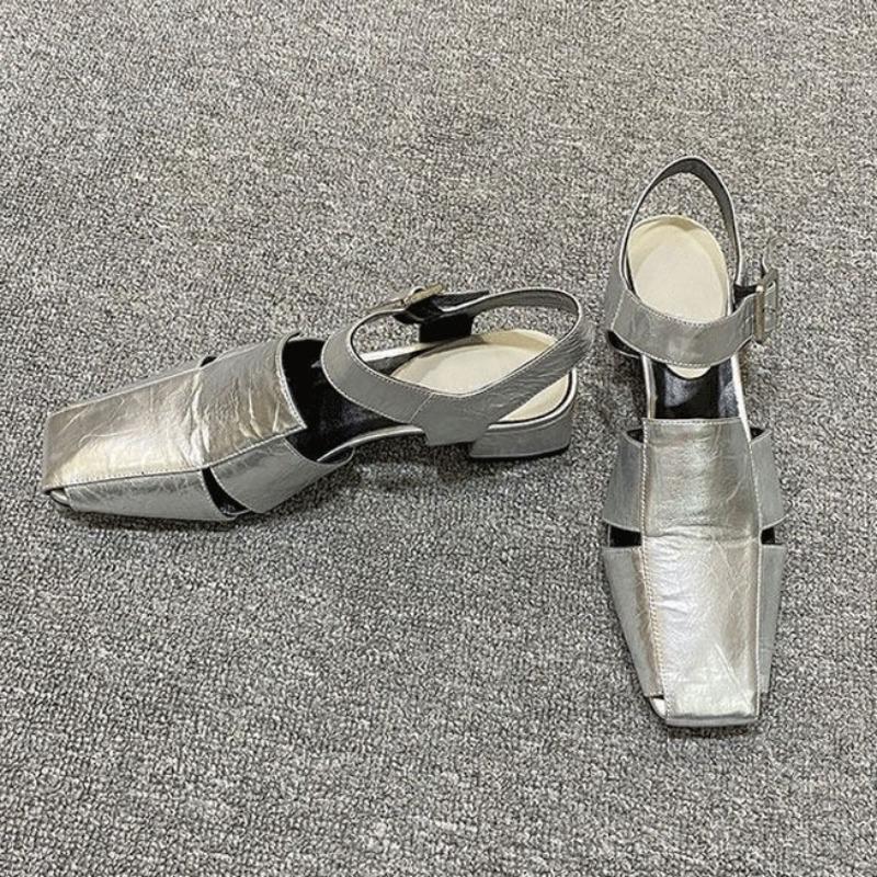 Fashion 2025 New Summer Fashion Hollow Out Women Sandals Silver Chunky Pumps Luxury Design Buckle Strap Gladiator Rome Shoes