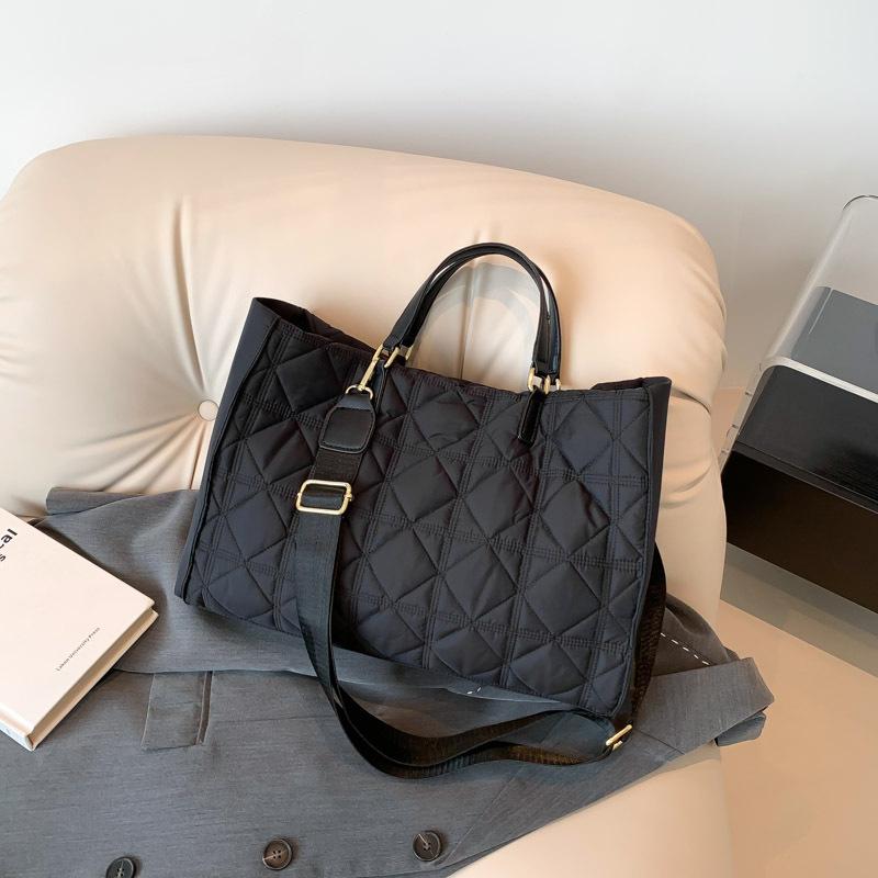 

Пухлая повседневная сумка через плечо для женщин с мягкой подкладкой, большая вместительная сумка