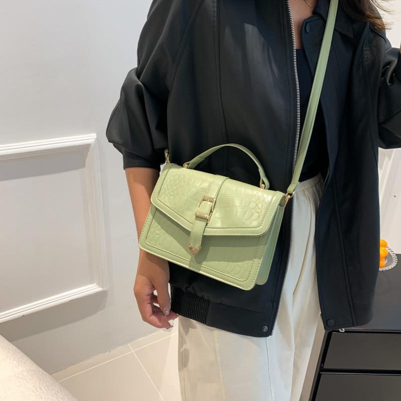 Stylish Small Square Bag For Women Fashionable And Trendy Pu Shoulder Bag For Daily Use