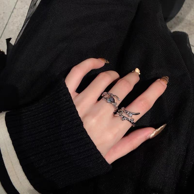 Three-Piece Ring, Female Tide Niche Design, Exquisite Gemstone, High-End Sense, Personalized Opening, Adjustable Index Finger Ring