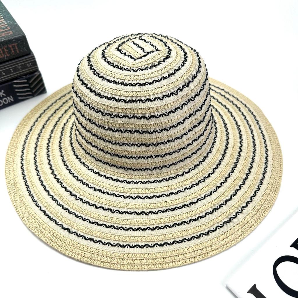 Two-Color Striped Simple Casual Large Brim Straw Hat Outdoor Girl Travel Beach Sunshade Sunscreen Hat