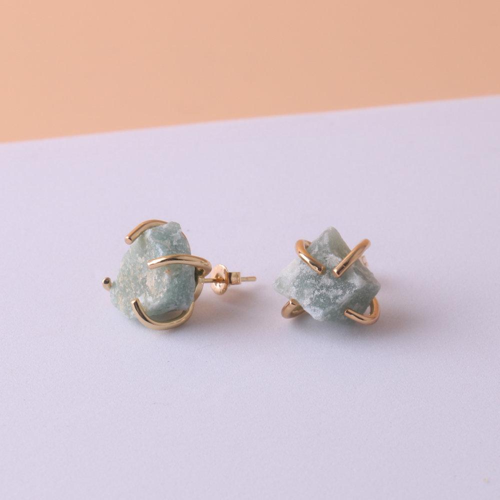 Natural Gemstone Earrings for Women - 18K Gold Plated Raw Amethyst and Rose Quartz Healing Crystal Stud Earrings