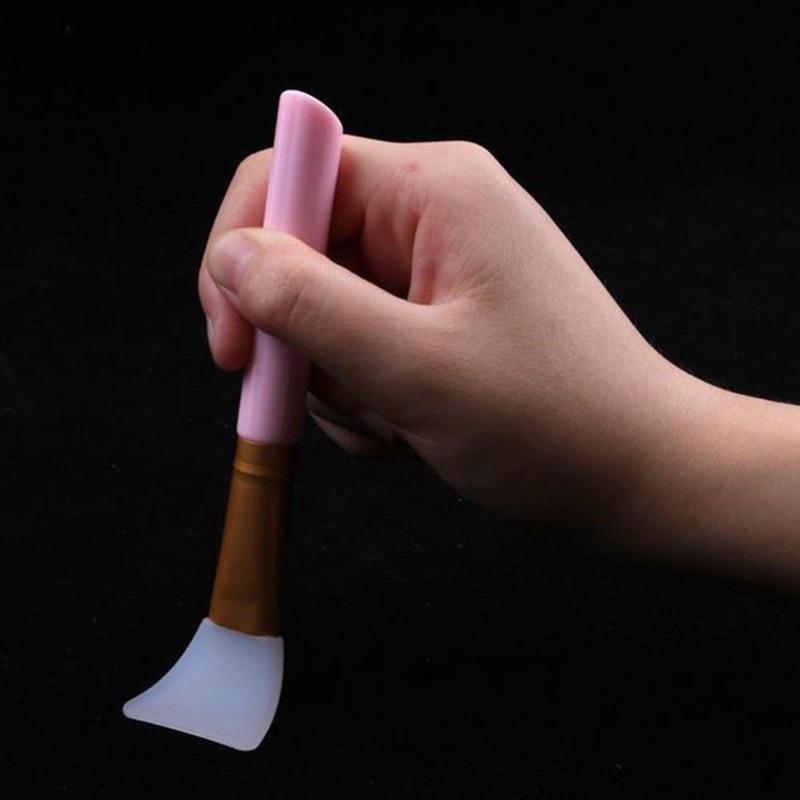 Rod Rod White Soft Powder Hair Mask Brush Silicone Mask Brush Makeup Brush Beauty Brush Film Brush Mask Applicator