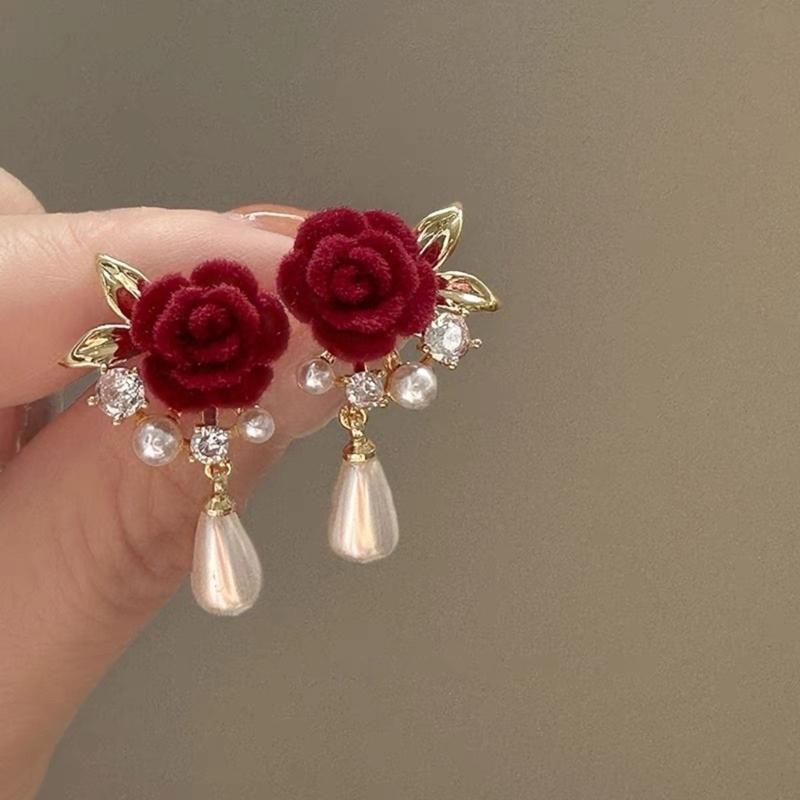 Rose Earrings Tassels Dangle Earrings with Rose Pearls Pendant Women Ear Jewelry Alloy Texture Suitable for Daily Party