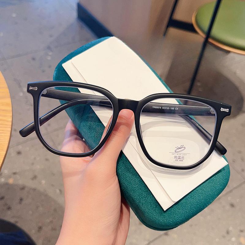 

Модная онлайн-оправа знаменитостей в черной оправе TR90, простая многоугольная большая оправа для очков. Оправа для очков может быть дополнена очками.