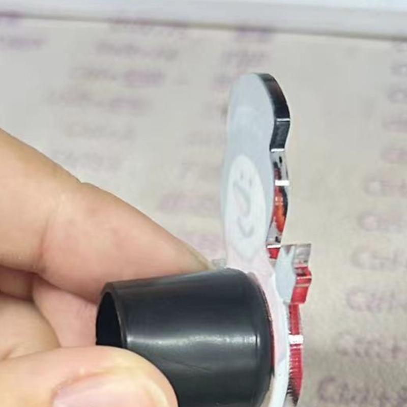 Pack of 4 Christmas Snowman Knob Covers Cabinet Knob Decorations Set for Festival Cabinet Decoration In Kitchen & Bedroom