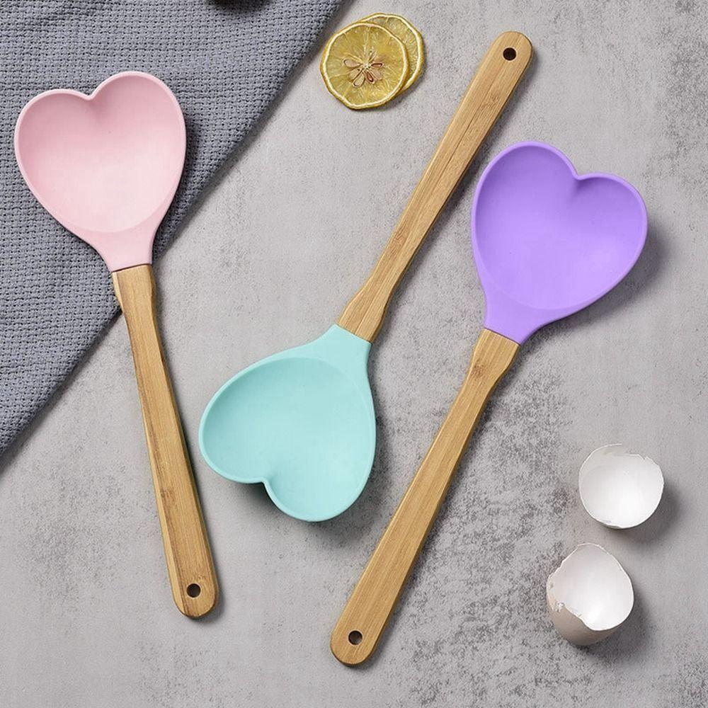 Kitchen Accessories Non-Stick Anti-scald Stirring Spoon Pastry Spatula Egg-beater Baking Stick