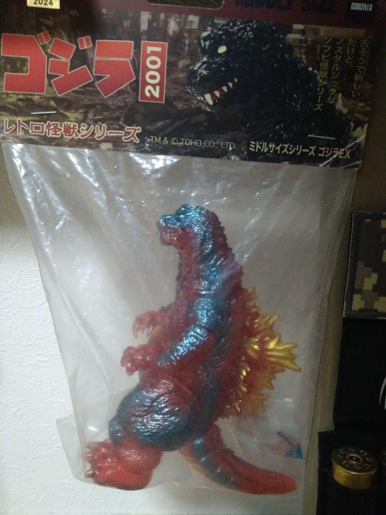 [USED] CCP Medium Size Series No. 5 Godzilla Retro Red Clear Ver.
