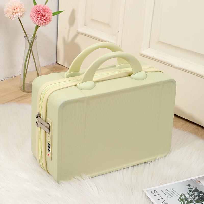 OEING Lightweight Cosmetic Travel Case