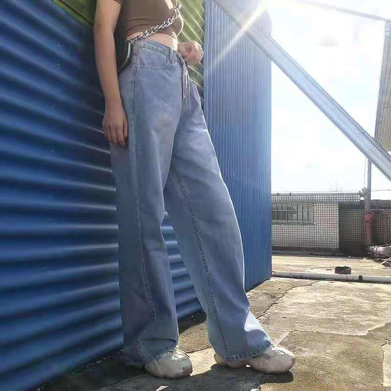 Damen Jeans mit Hoher Taille, Geradem Bein und Weiter Passform - Schlankmachend, Bodenlang, Lässige Passform