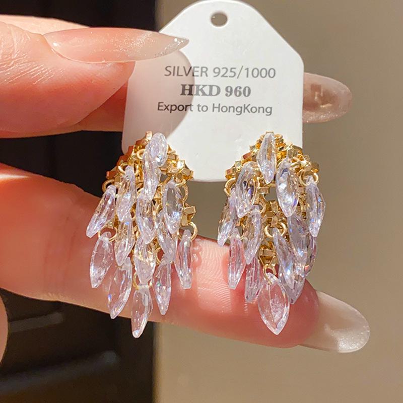 Silver Needle Diamond Tassel Drop Earrings: Elegant, Fashionable, Statement Design