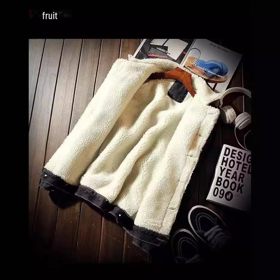 Men's Winter Korean Style Retro Denim Jacket with Plus Velvet, Thick, Trendy, Large Sizes.