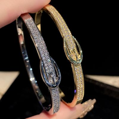 Kadınlar İçin Moda, Minimalist, Üst Düzey, Parlak Elektrik İşlemeli Zirkon Kemer Tokalı Bileklik