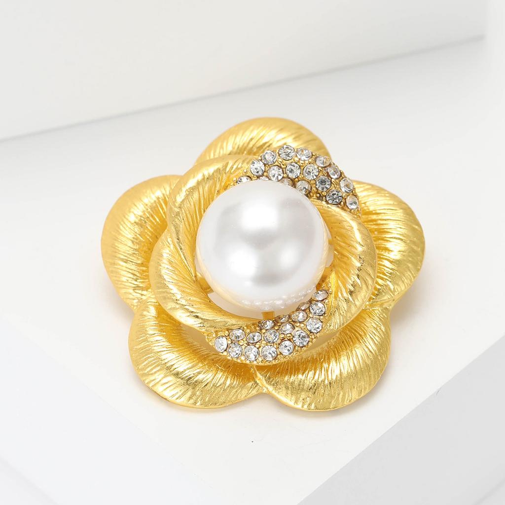 Creative Exquisite Alloy Matte Gold Pearl Flower Brooch Fashion Personality Women'S Clothing Brooch Ornament Pin