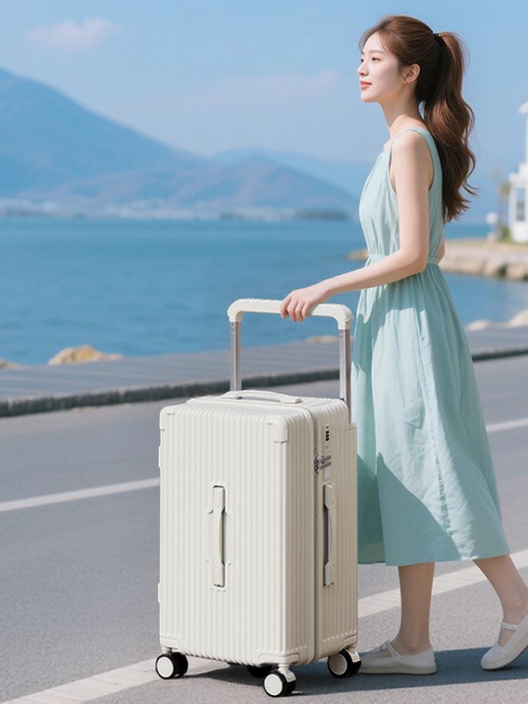 28-Inch Five-Wheel Multifunctional Unisex Suitcase with Corner Protectors and Thickened Carry-on Design