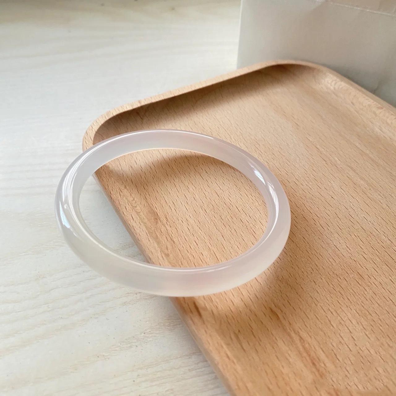 White Moonlight Agate Chalcedony Bracelet for Young Women - High Transparency Lychee Jelly Jade Design