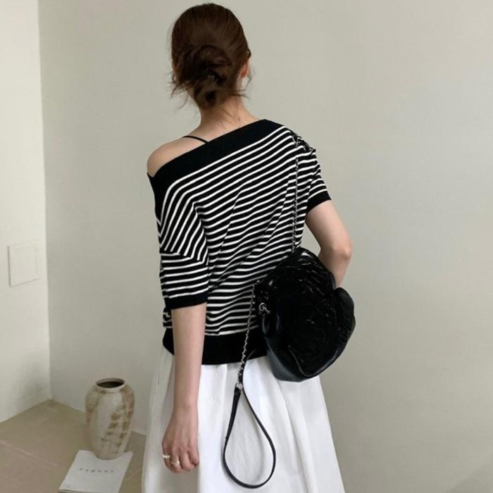 Summer Casual Sweater Women's Slanted Collar Black Stripe Pullover Harajuku Women Short Sleeve Tops Knitwear Trending Sweaters
