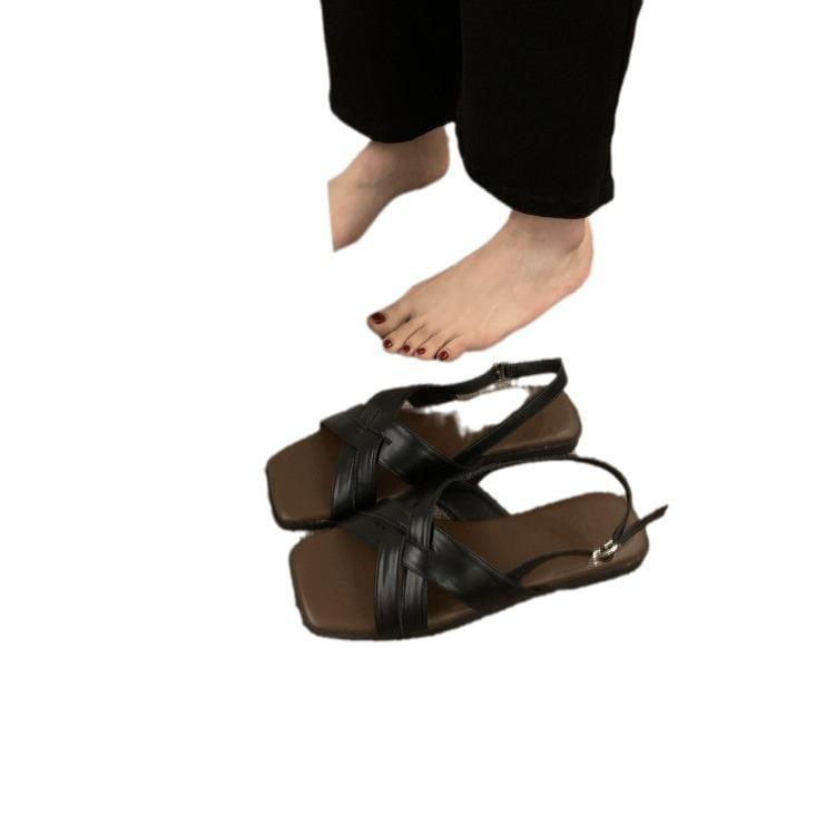 Vintage Versatile Cross with Open-toed Flat Sandals Women's Summer 2025 New Seaside Beach Shoes