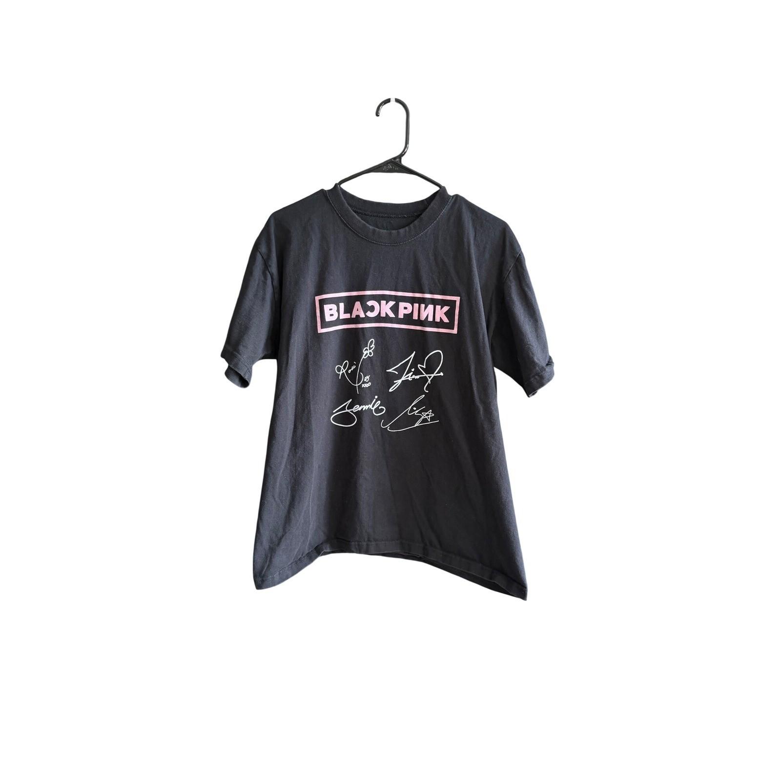 Blackpink Signature Graphic T-Shirt Mens Large Black K-Pop Merch Boxy Fit Unisex T-Shirt S