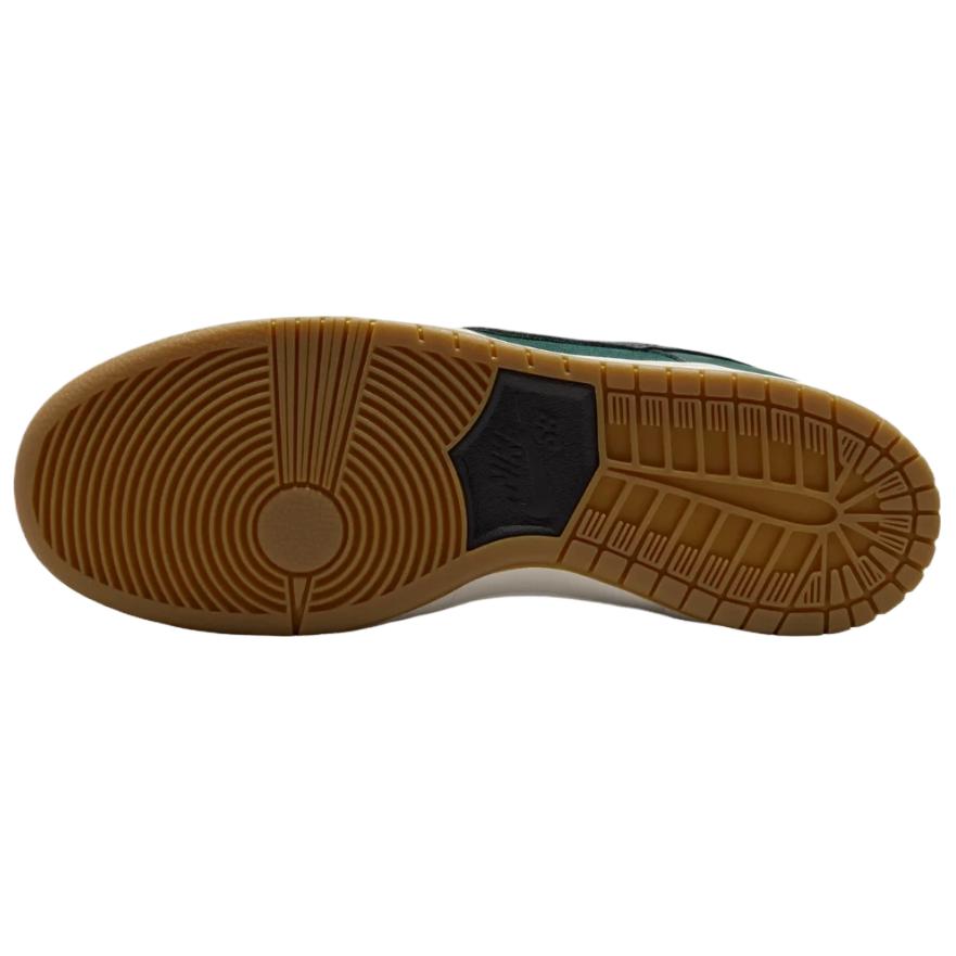 Nike Dunk Low Pro SB Abete Profondo Scarpe da Ginnastica da Uomo Verde Nero Vela FJ1674-300