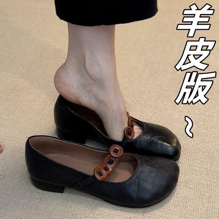 

Ретро женские туфли Мэри Джейн с круглым носком, из мягкой кожи, с эластичным ремешком, универсальные, с деталью в виде пуговицы, осенние, мягкие, удобные, одинарные 36 чёрный