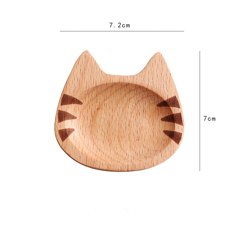 

Japanese Wooden Cat Shape Mini Sauce Dish Creative Cartoon Style Plate for Snacks Appetizer Tableware Dipping Soy Sauce