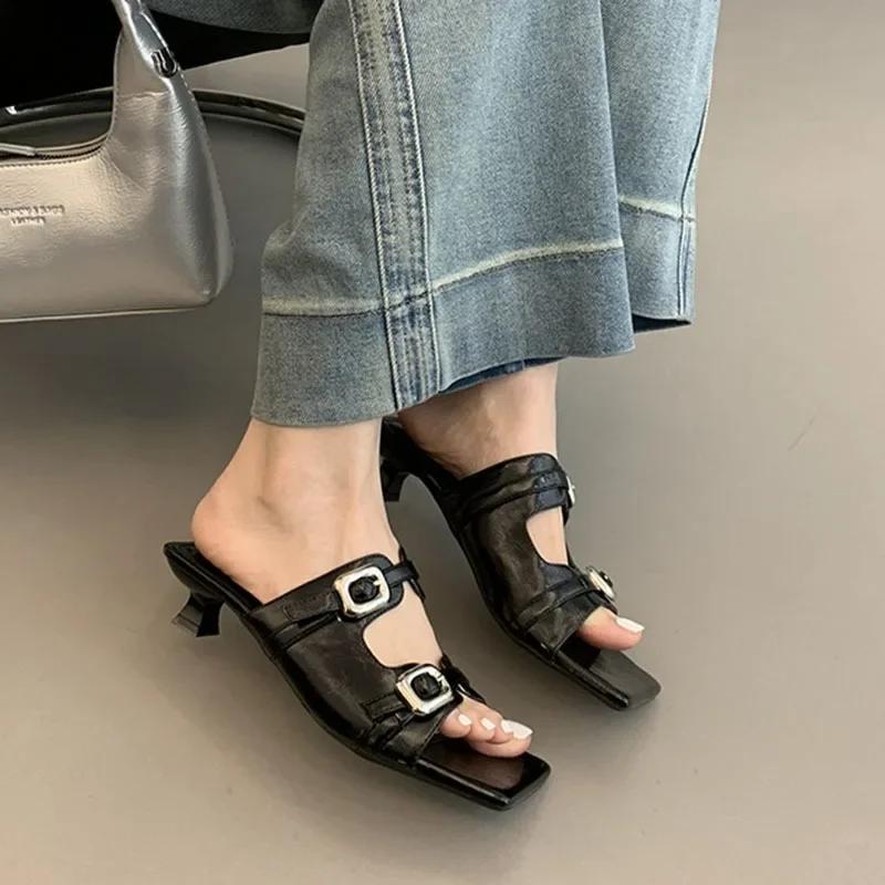 Women Summer Slippers Low Heels Shoes for Women New Square Toe Retro Metal Buckle Sandalias De Mujer Fashion Slip On Flip Flop