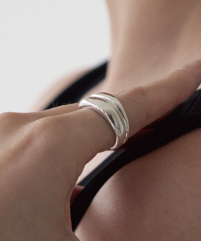 Touchéd Pebble Ring 04 (A Type)