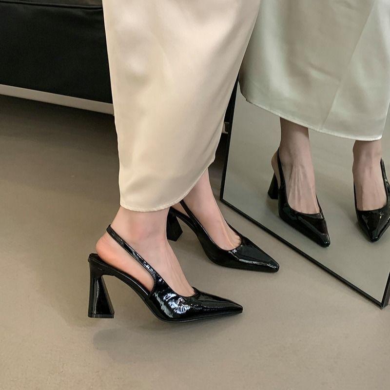 

Туфли на высоком каблуке женские летние универсальные толстые каблуки нишевые высококачественные босоножки с заостренным носком для девочек одинарные туфли 38 чёрный