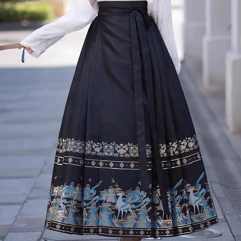 Chinese Ming Dynasty Style Hanfu Daily horse-face  Skirt Hanfu Suit