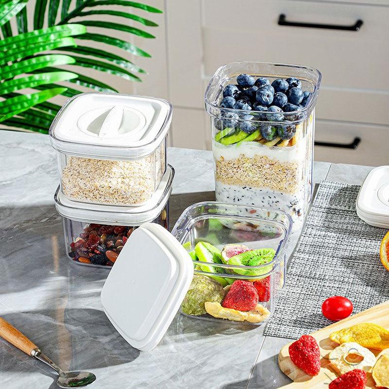 Household Rotating Transparent Sealed CansKitchen Storage Cans for Grains and Cereals Plastic Storage Boxes